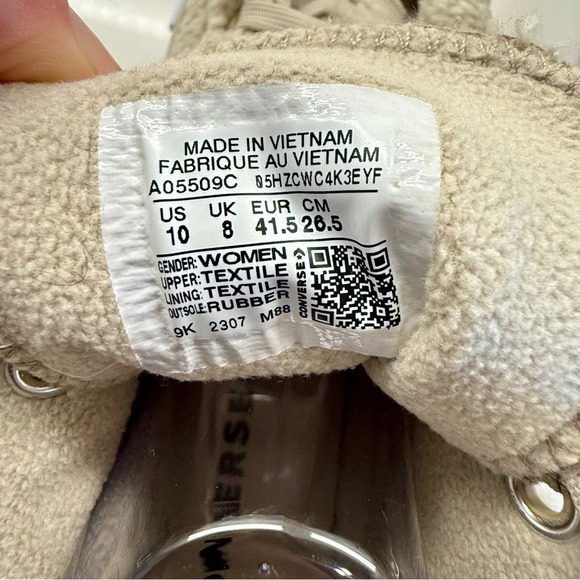 Converse Chuck Taylor All Star Lift Platform Sherpa Shoes Women’s Size 10 Casual - Picture 13 of 16